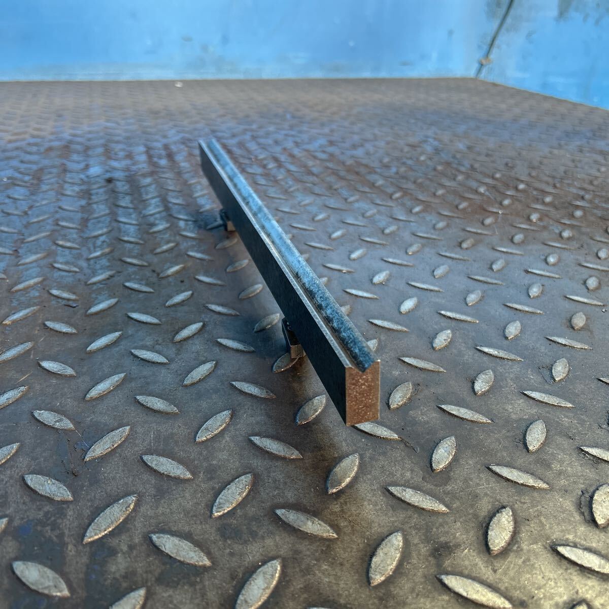 T2409 AMADA アマダ ベンダー プレスブレーキ 金型 1Vダイ 415mm 323 V10 90度拍卖