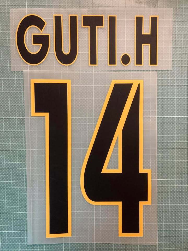2003-2004 レアル・マドリード x グティ / GUTI.H マーキング セット (カップ用)拍卖