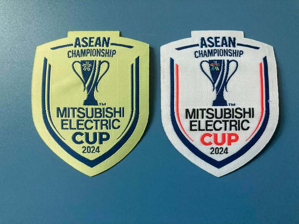 ~小物~ 2024 東南アジアサッカー選手権 ワッペン 2枚 セット拍卖