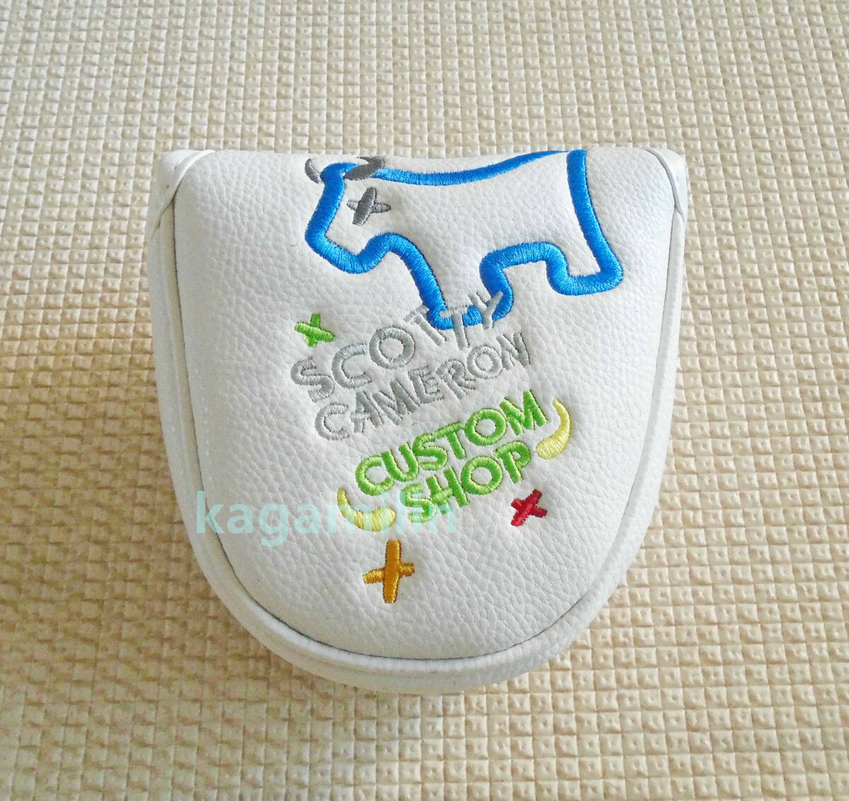 パターカバースコッティキャメロン マレットタイプ 磁石タイプ開閉 JUNK DOG 白 BIG 12*12拍卖