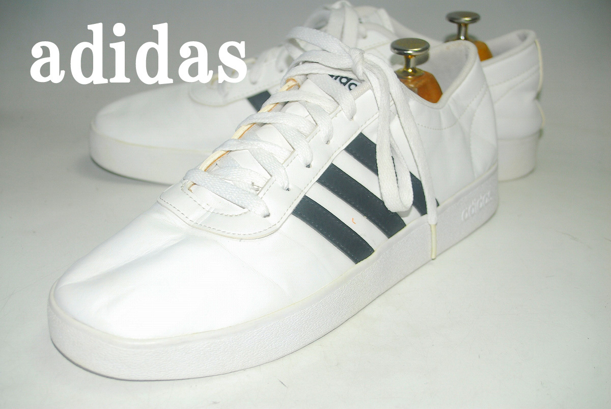 ATX2642/期間限定!最終価格!早い者勝ち!アディダス/adidas/白/ホワイト/28.5㎝/ロー/良品/存在感抜群!洗練されたデザイン!拍卖