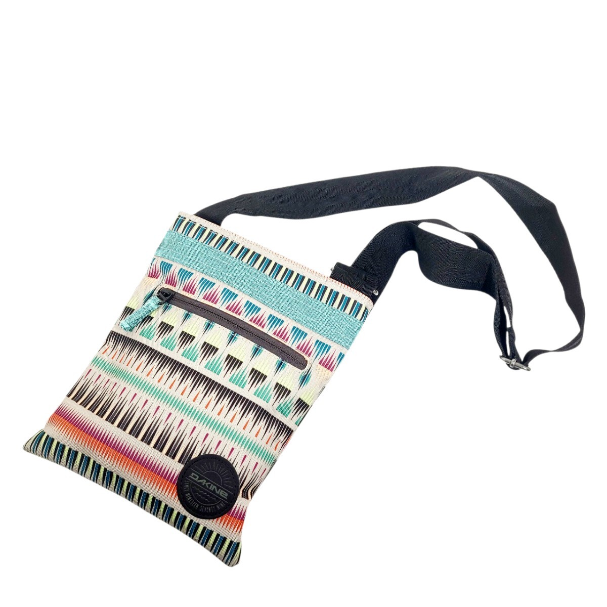 Ye2198LL DAKINE ダカイン ショルダーバッグ サコッシュ 総柄 肩掛けバッグ 斜め掛けバッグ 軽量 アウトドア ミニポーチ拍卖