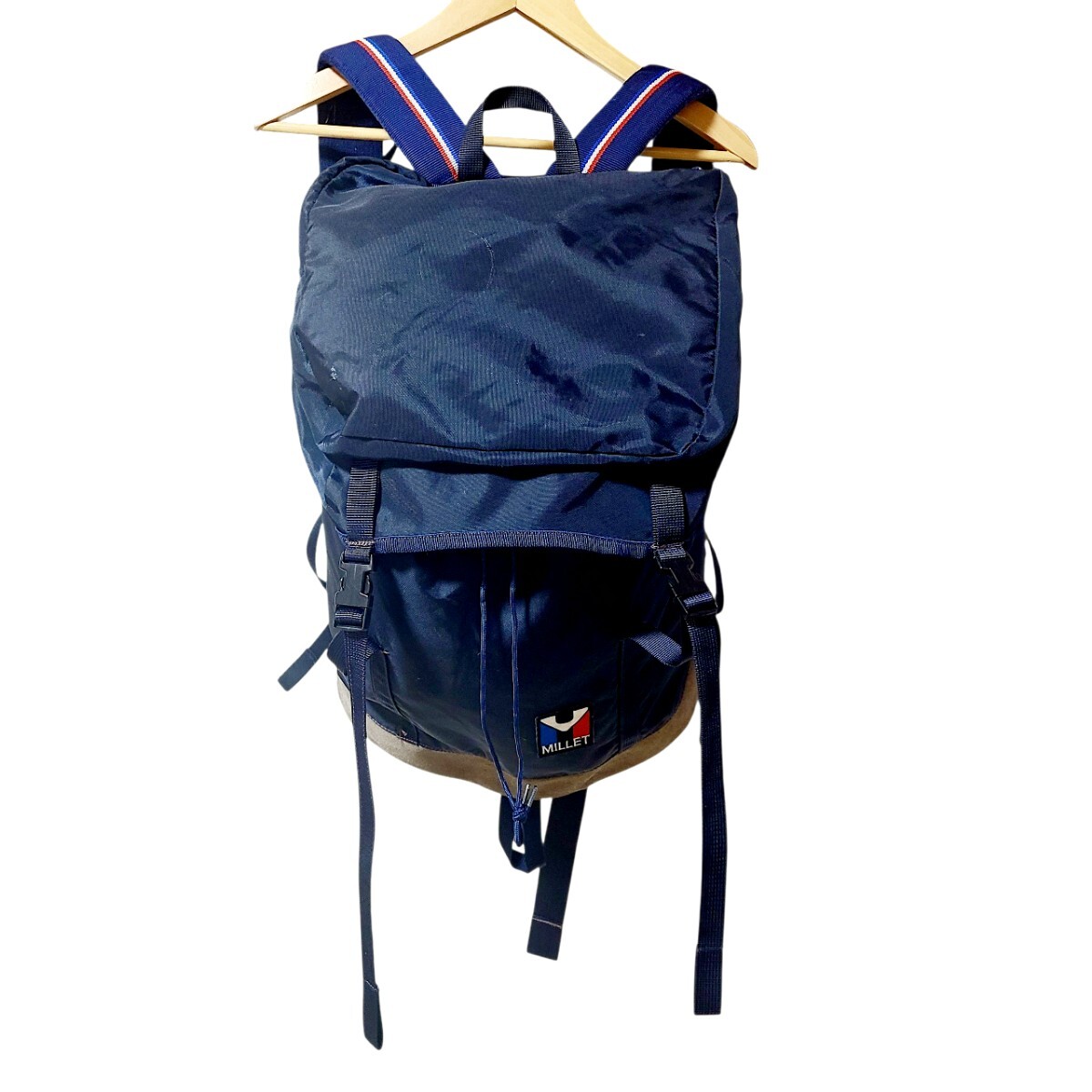 Ye2199LL MILLET ミレー 旧ロゴ バックパック リュックサック アウトドア 大容量 ネイビー 紺色 アウトドア レトロ ナイロン×レザー拍卖