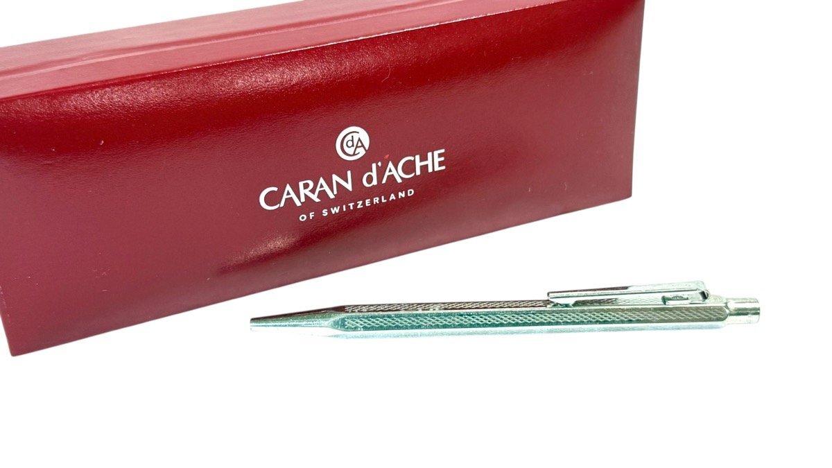 1円●筆記OK●カランダッシュ●エクリドール ノック式ボールペン●シルバー ロゴ Caran d'Ache ヘクサゴナル 箱付き拍卖