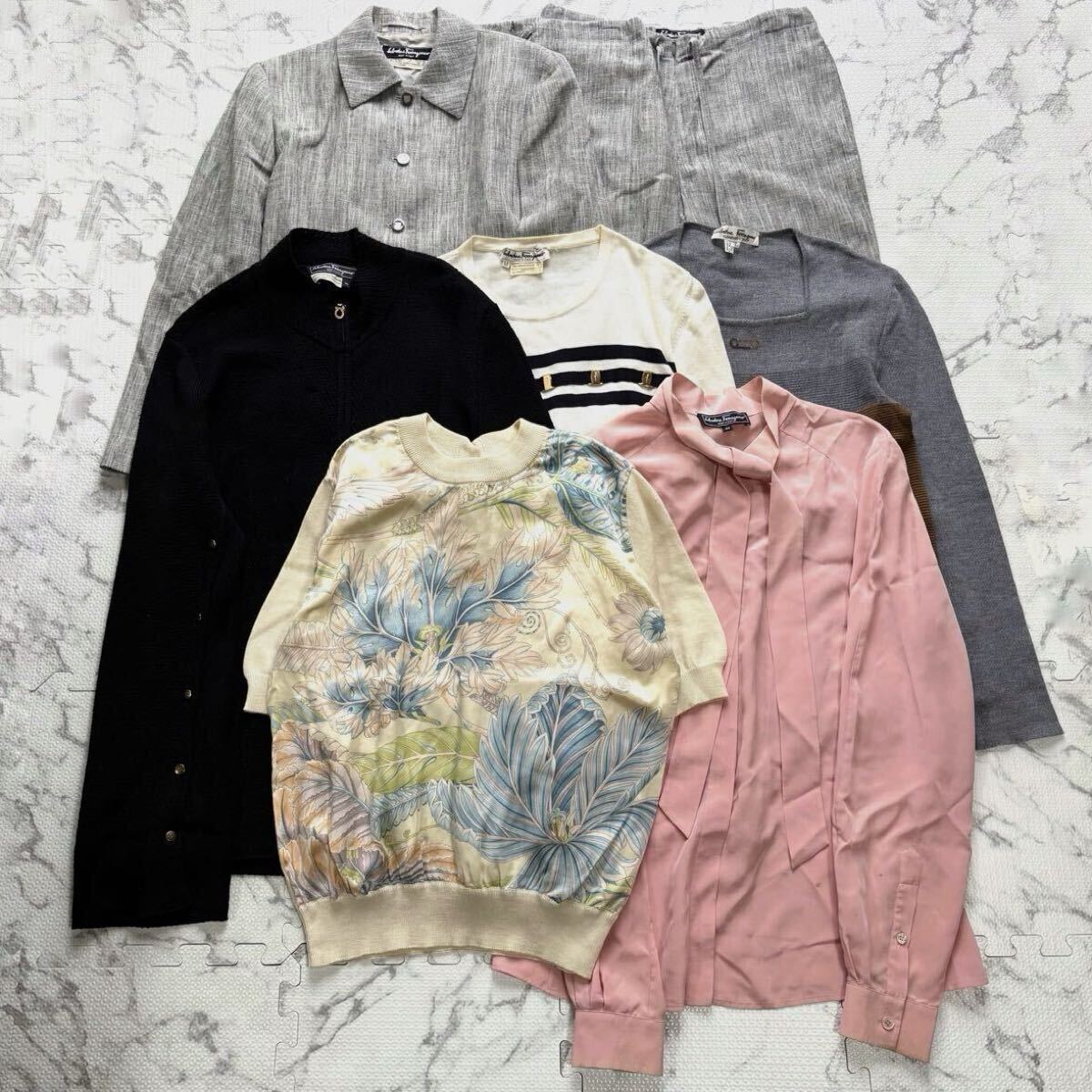 【8点】Salvatore Ferragamo サルヴァトーレフェラガモ ガンチーニ ニット ブラウス シャツ セットアップ ジャケットなど まとめ セット拍卖