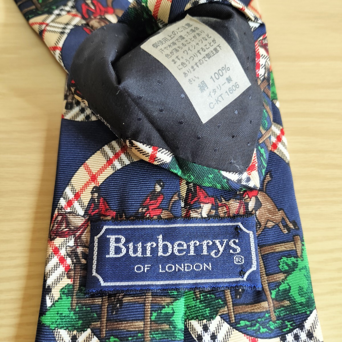 BURBERRY LONDON (バーバリーロンドン)紺色ノバチェック丸馬人ホースロゴ模様ネクタイ拍卖
