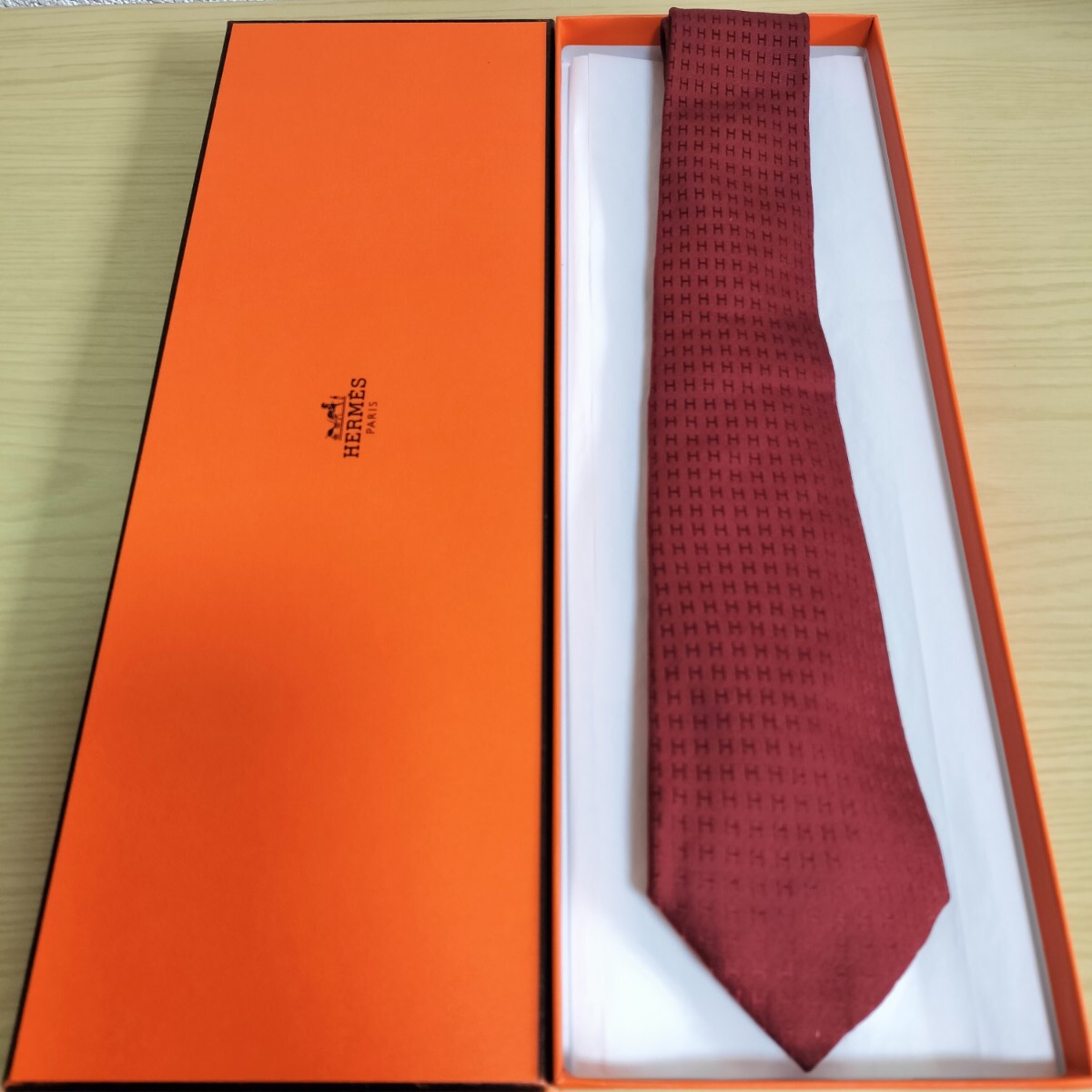エルメス(HERMES)ワインレッドファソネH柄模様ネクタイ拍卖