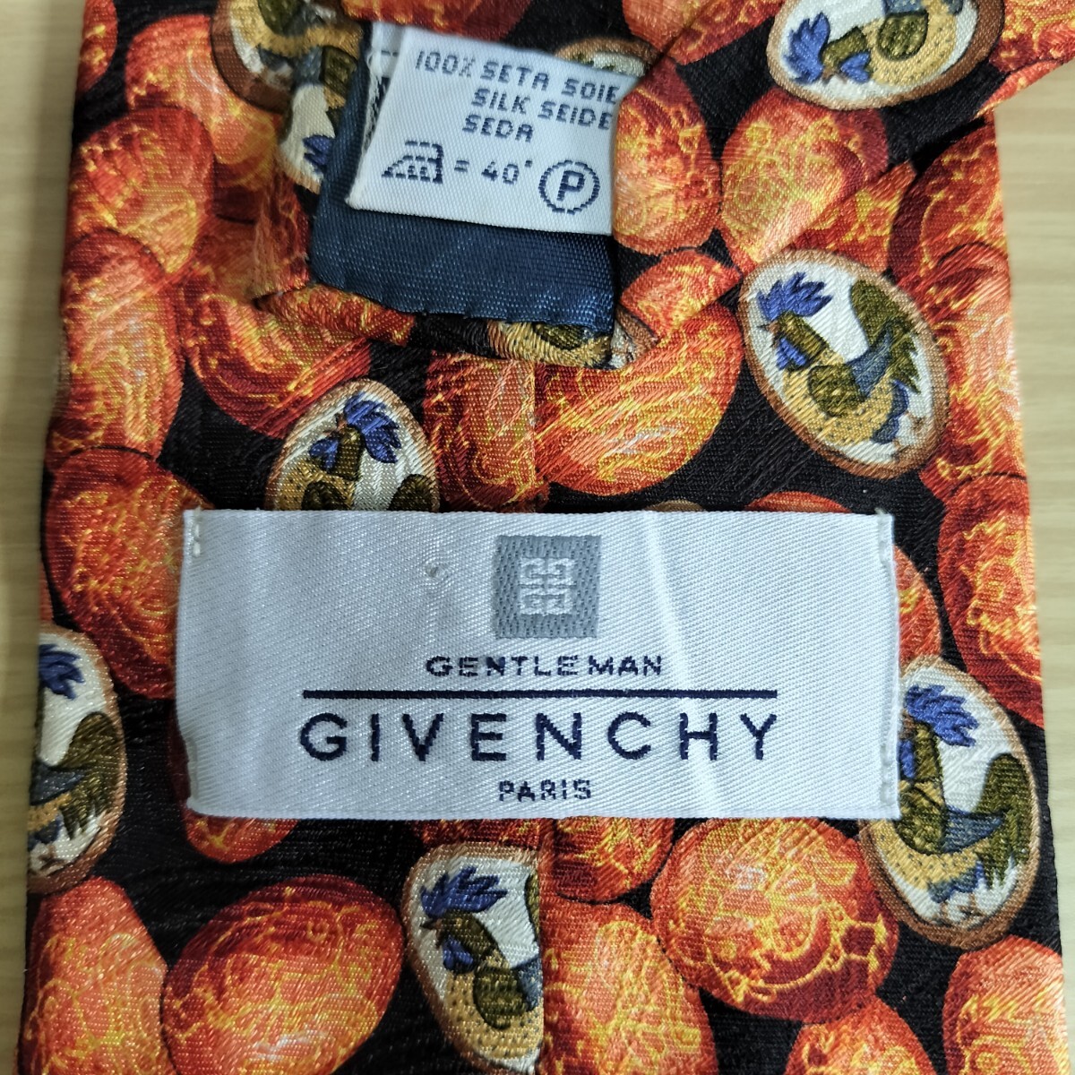 ジバンシィ (GIVENCHY)ジバンシーニワトリ卵模様ネクタイ拍卖