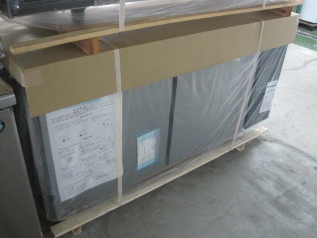 保証付 【パナソニック】【業務用】【新品】 冷凍冷蔵コールドテーブル SUR-LV1561C-R 単相100V W1500xD600xH800mm拍卖