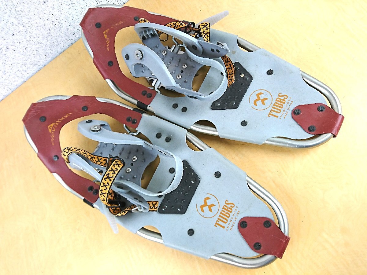 TUBBS タブス スノーシュー Elevation21 エレベーション21 レッド/グレー サイズ21インチ(H:53.5/W:21.2cm) MADE IN USA アルミ製拍卖
