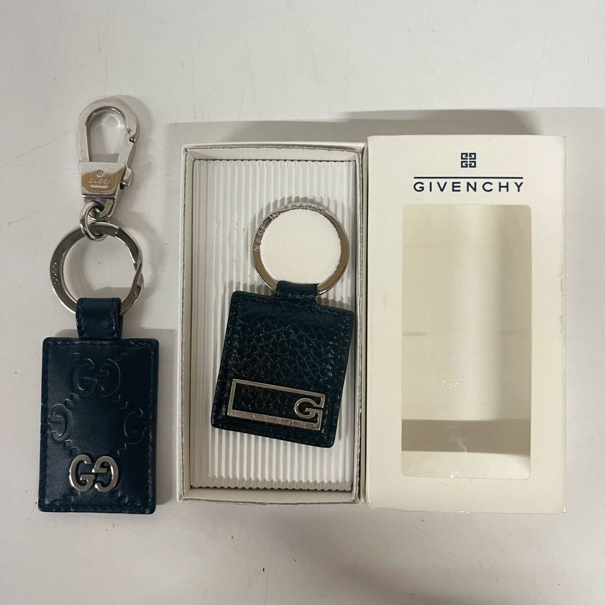 1円~【セット売り】グッチ GUCCI GGロゴ ジバンシー GIVENCHY レザー キーホルダー キーリング チャーム アクセサリー 箱付き K120851拍卖