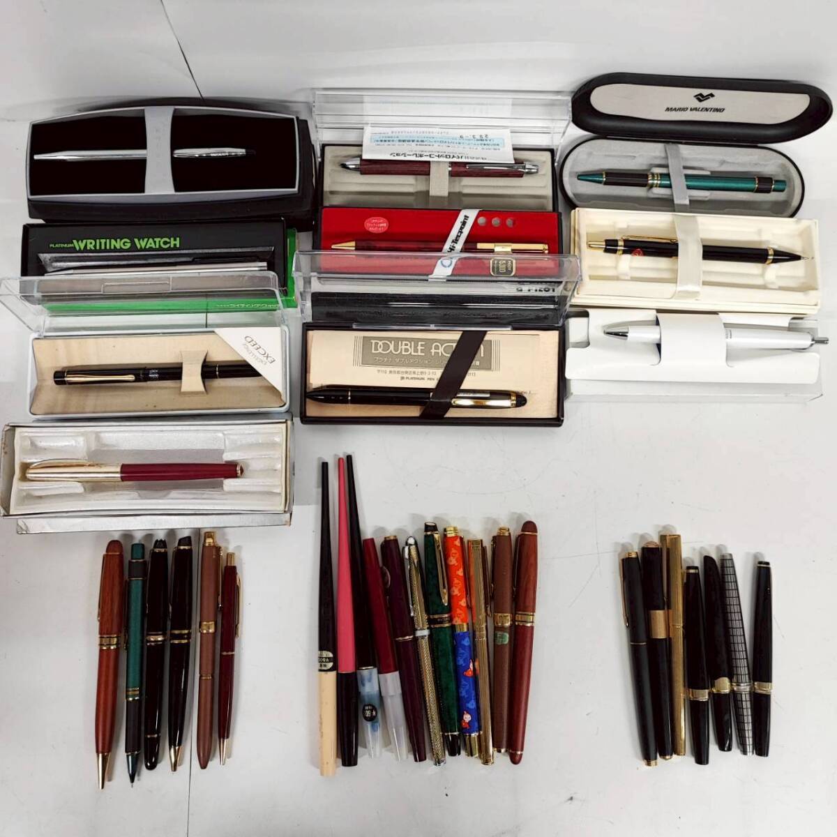 1円~【34点】万年筆 ボールペン シャーペン まとめ PLATINUM MONTBLANC CROSS PILOT 等 ペン先 14K 18K 刻印有 筆記用具 同梱不可 K183721拍卖