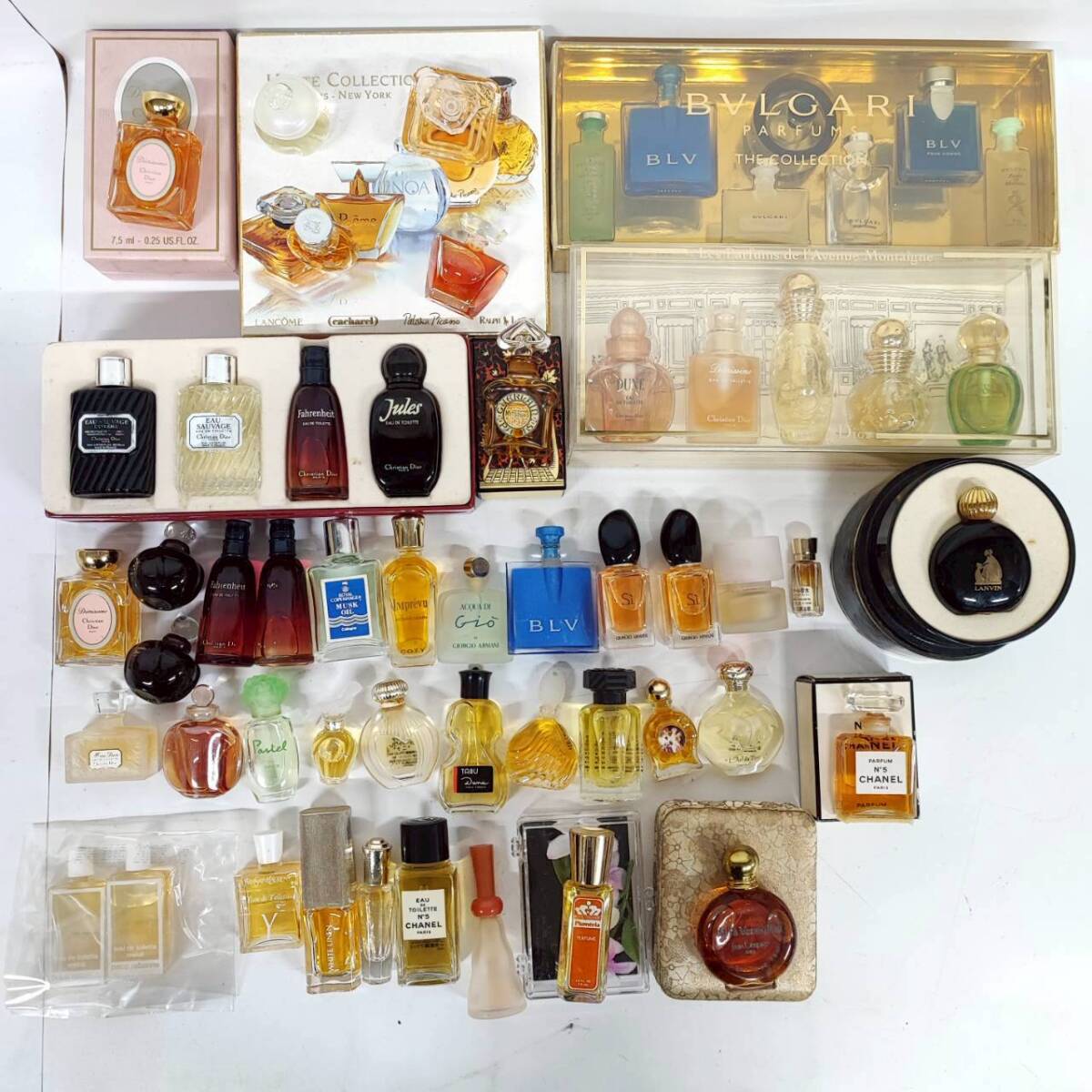 1円~【56点】香水 まとめ売り BVLGARI Christian Dior ROYAL COPENHAGEN CHANEL GIORGIO ARMANI YSL GUERLAIN 等 同梱不可 K183751拍卖