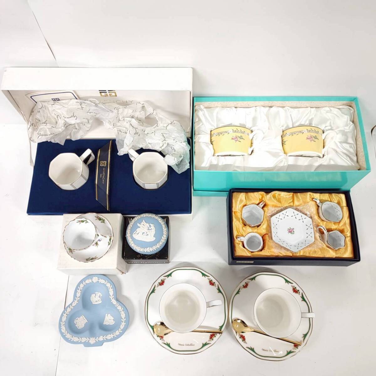 1円~【まとめ売り】ブランド食器 ROYAL ARDEN Wedgwood GIVENCHY Tiffany Mario Valentino カップ ソーサー プレート 同梱不可 K183743拍卖