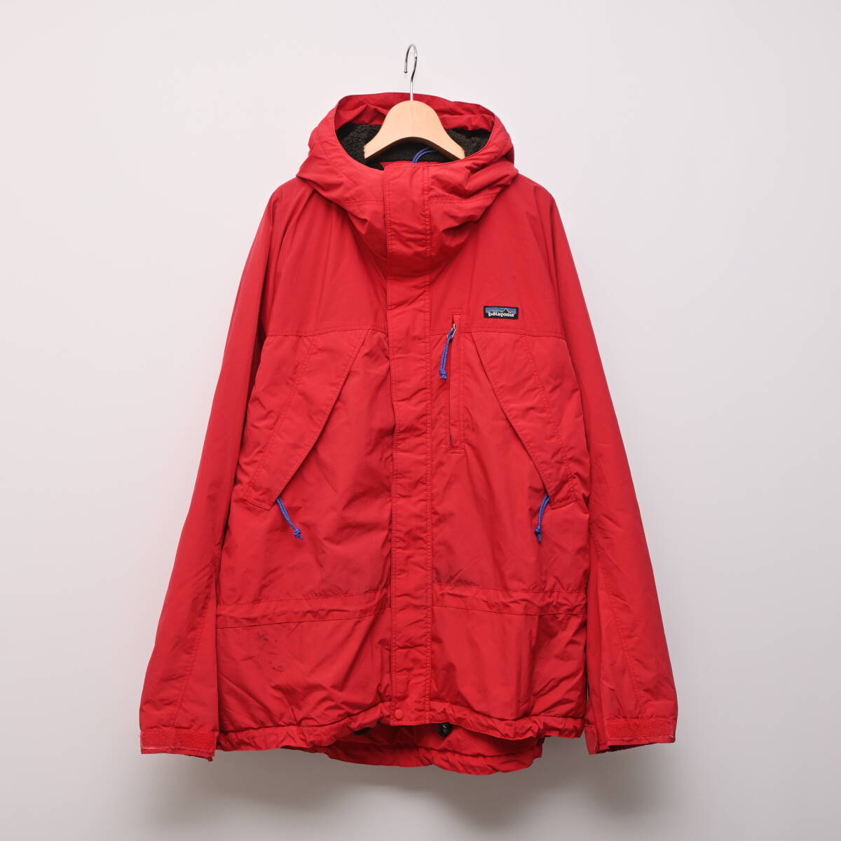 【メンズ L】Patagonia パタゴニア INFURNO JACKET インファーノジャケット レッド 赤 裏ボア フード HB4277拍卖