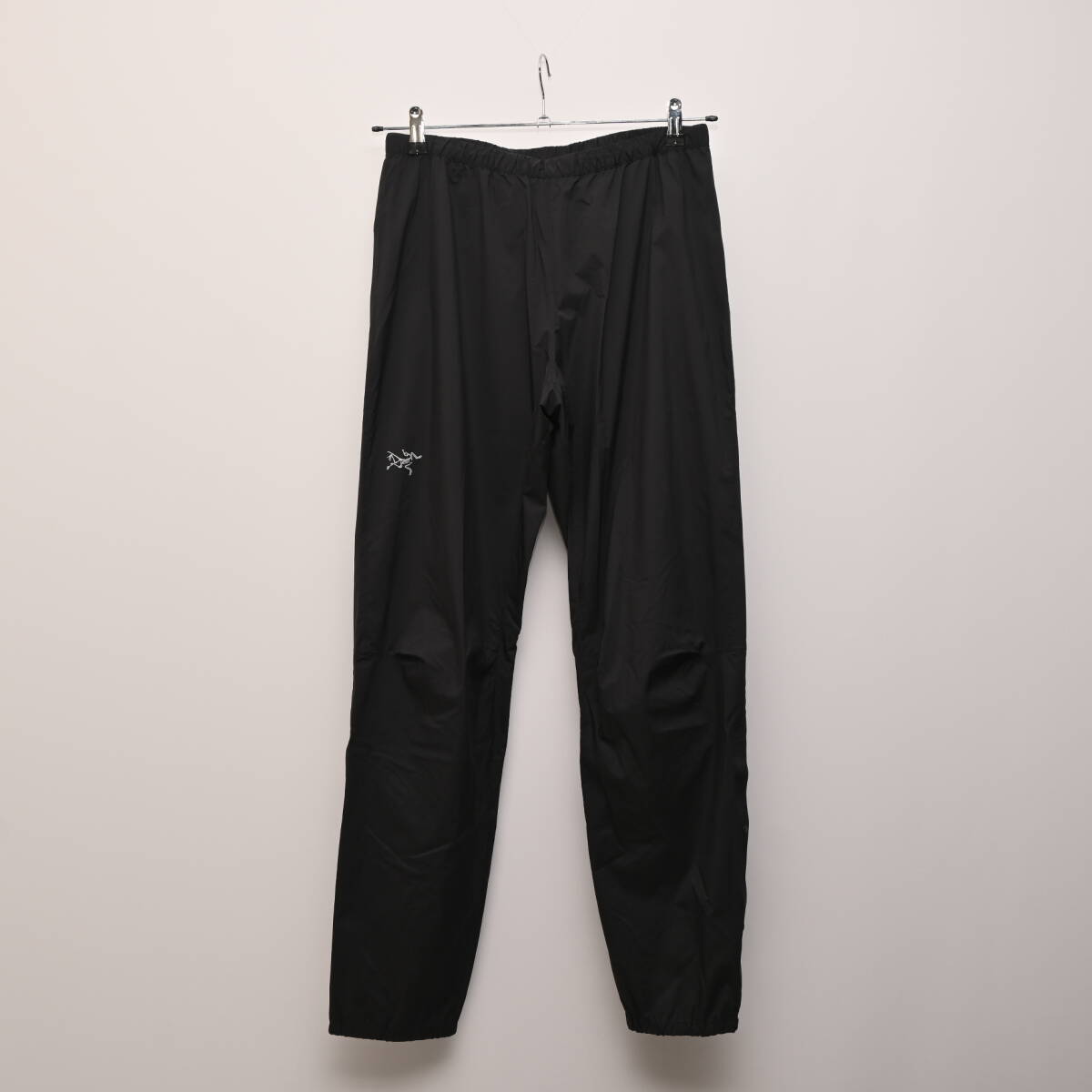 【国内正規品】ARC'TERYX アークテリクス Squamish Pant スコーミッシュ パンツ ウィンドシェルパンツ M 黒 ブラック IA6081拍卖