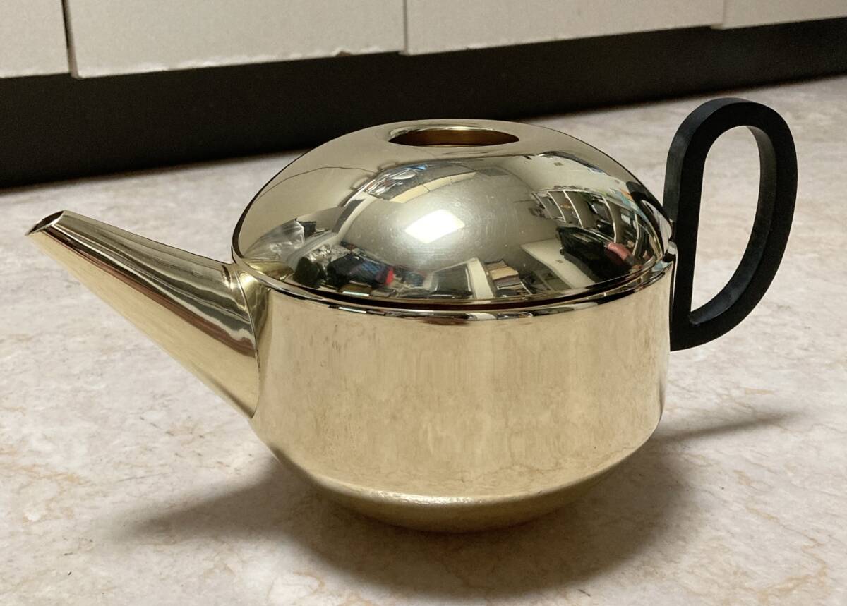 Tom Dixon トム ディクソン フォームティーポット Form Tea Pot 廃盤品 真鍮 黄銅 英国 ゴールド 茶器 コレクターズアイテム デザイナーズ拍卖