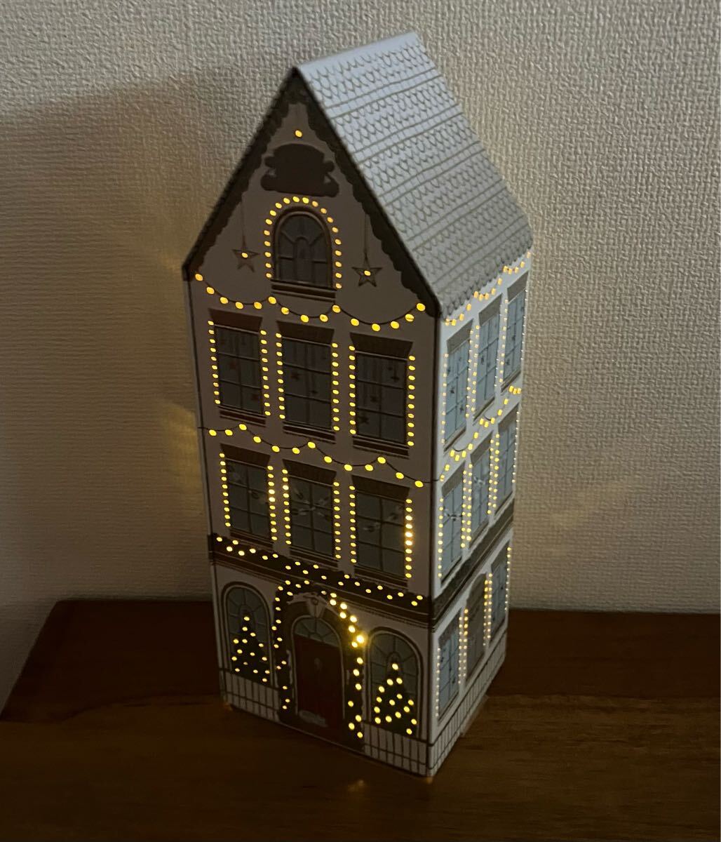 英国 マークス&スペンサー クリスマスハウスランプ ショートブレッドの空き缶 送料無料拍卖