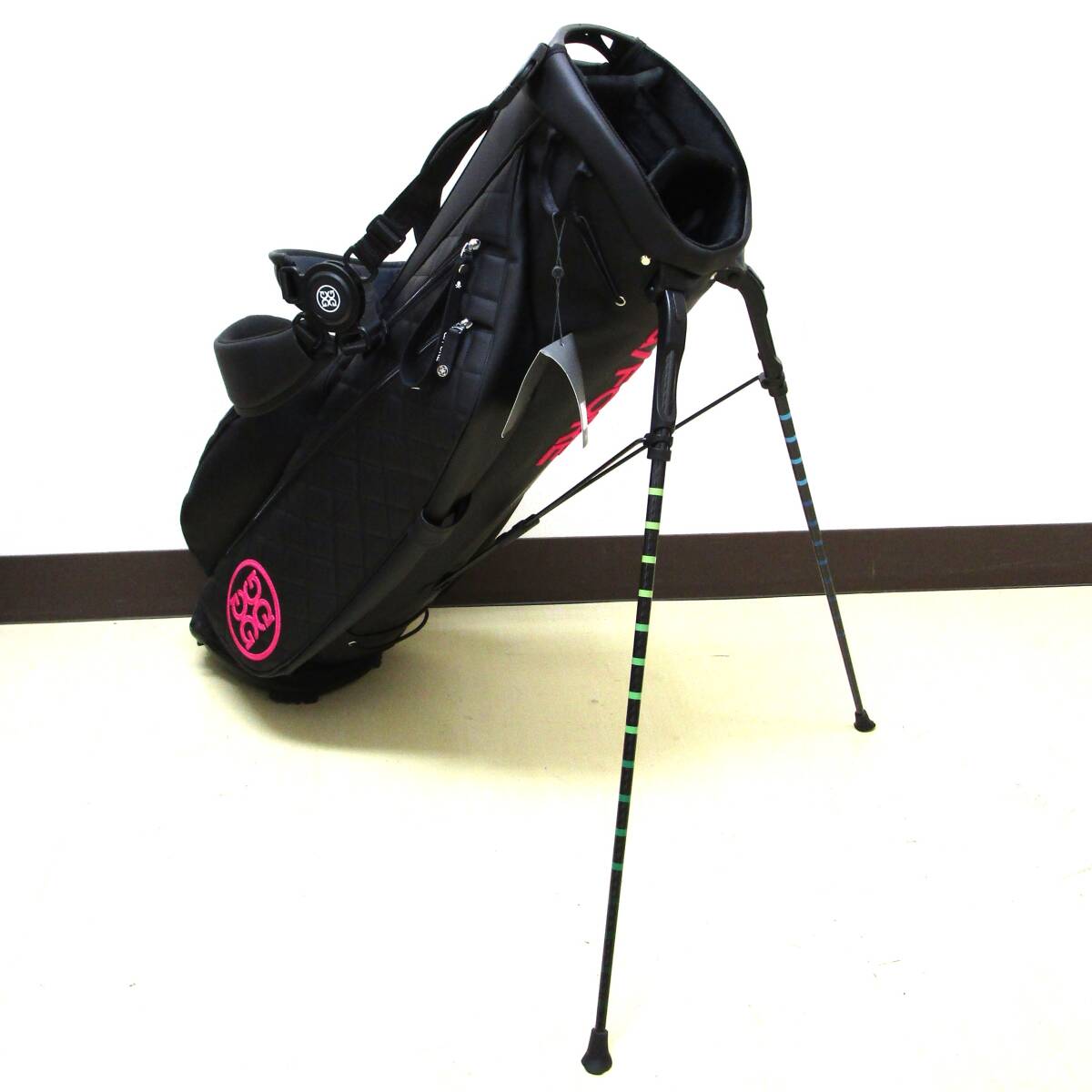 G/FORE DAYTONA PLUS スタンドバッグ ONYX US仕様 ジーフォア デイトナ プラス キャリー ゴルフバッグ キャディバッグ ポリウレタン拍卖