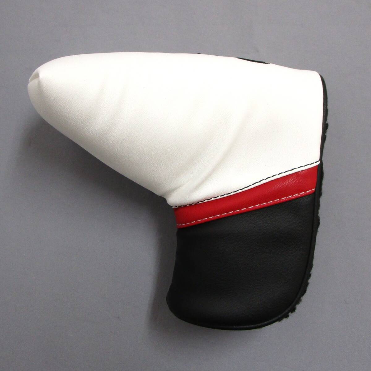 Taylor Made ブレード B1587601 ホワイトレッドブラック★送料無料 テーラーメイド Player Headcovers 汎用 パターカバー 面ファスナー拍卖