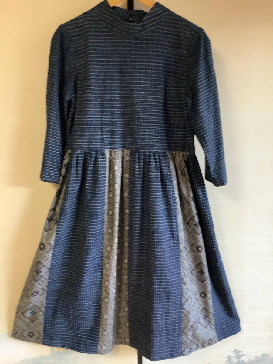 プロ仕立て 書生絣と大島紬 龍郷柄のワンピース 着物リメイク拍卖