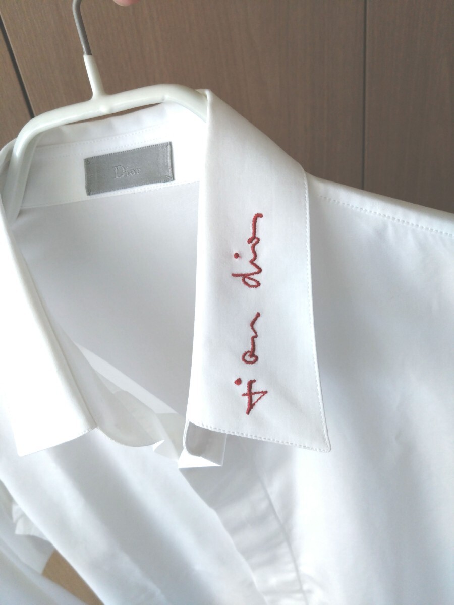 極美品 ディオールオム Dior homme 比翼 長袖シャツ 37 サイン刺繍 白 ドレスシャツ拍卖