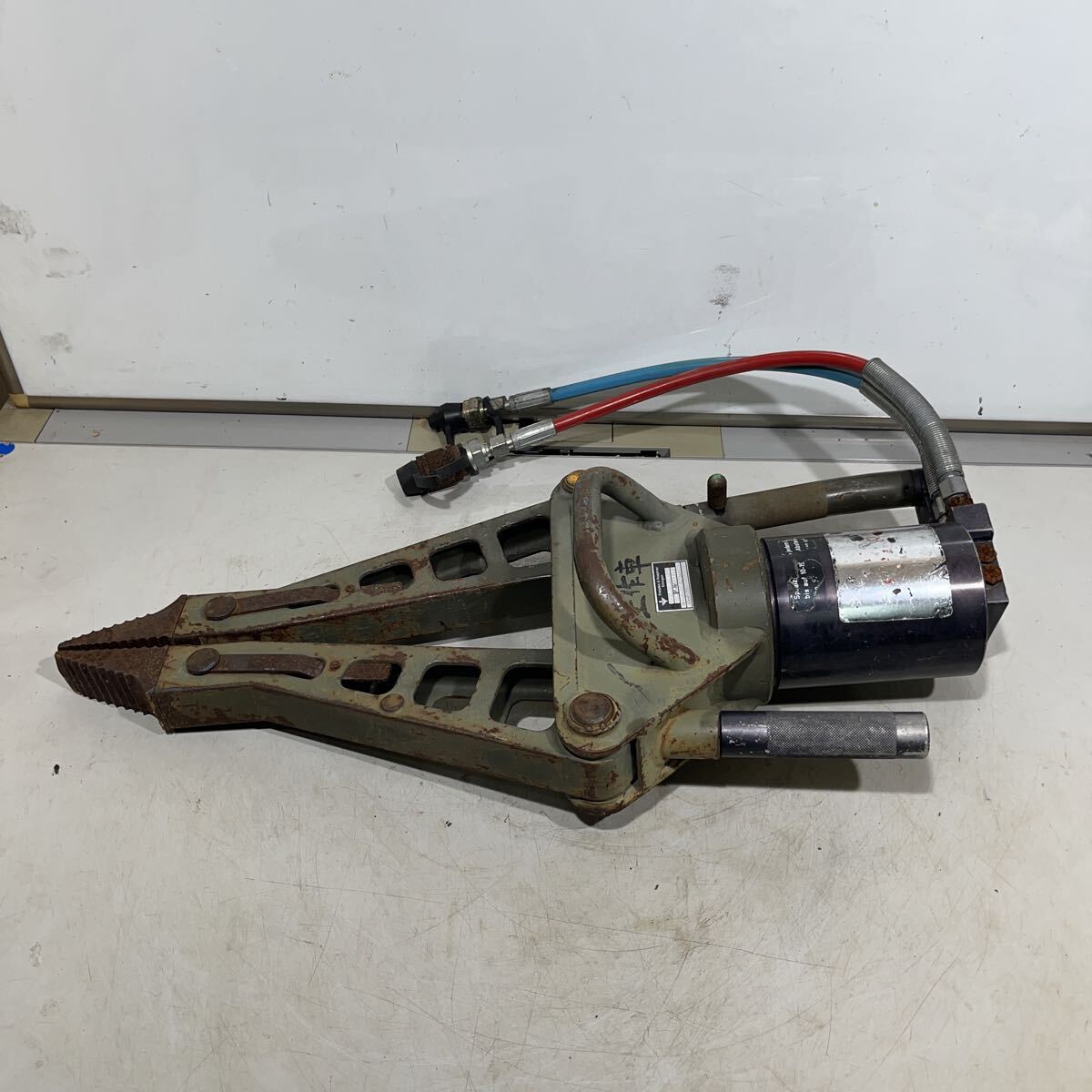 GB-5759 frieseke & hoepfner レスキュー ユニツール 手動油圧 カッター 防災カッター レスキュー用具 レスキュー 拍卖