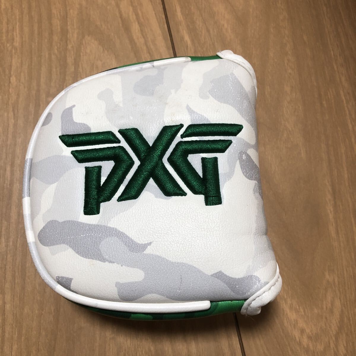 美品☆PXG☆ホワイト/グリーンカモフラ☆マレットパターカバー☆ 拍卖