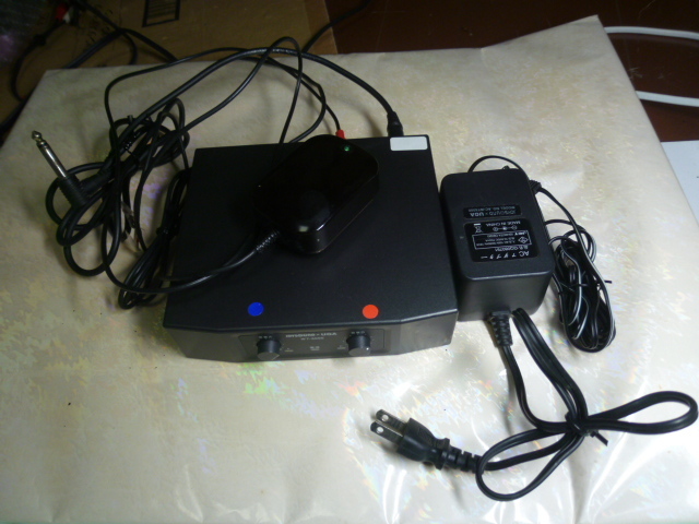 ※JOYSOUND&UGAの赤外線式,マイクレシーバ(WT-6000)一式※動作品!拍卖