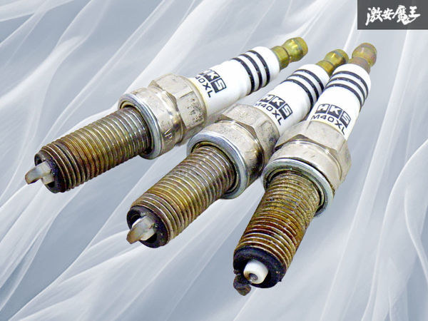 【ストア保証!】HKS プラグ M40XL 3本セット スズキ JB64 ジムニー 1型 MT ターボ にて使用 即納 棚19M4拍卖