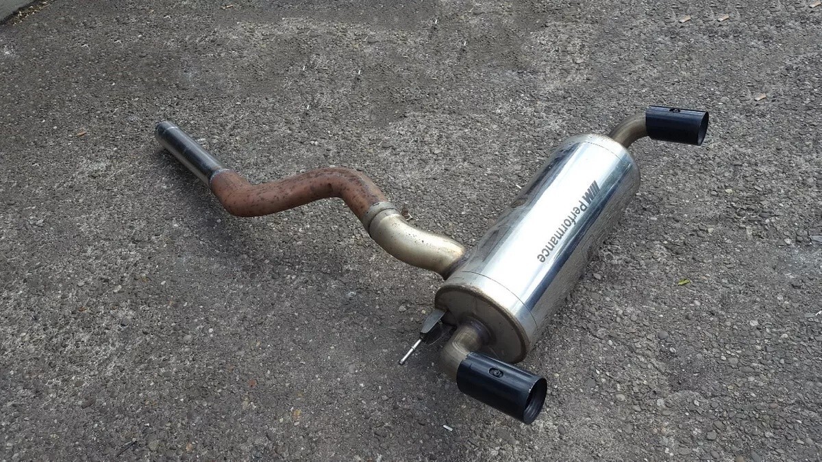 BMW F21 F20 M140i レゾネーターパイプ拍卖