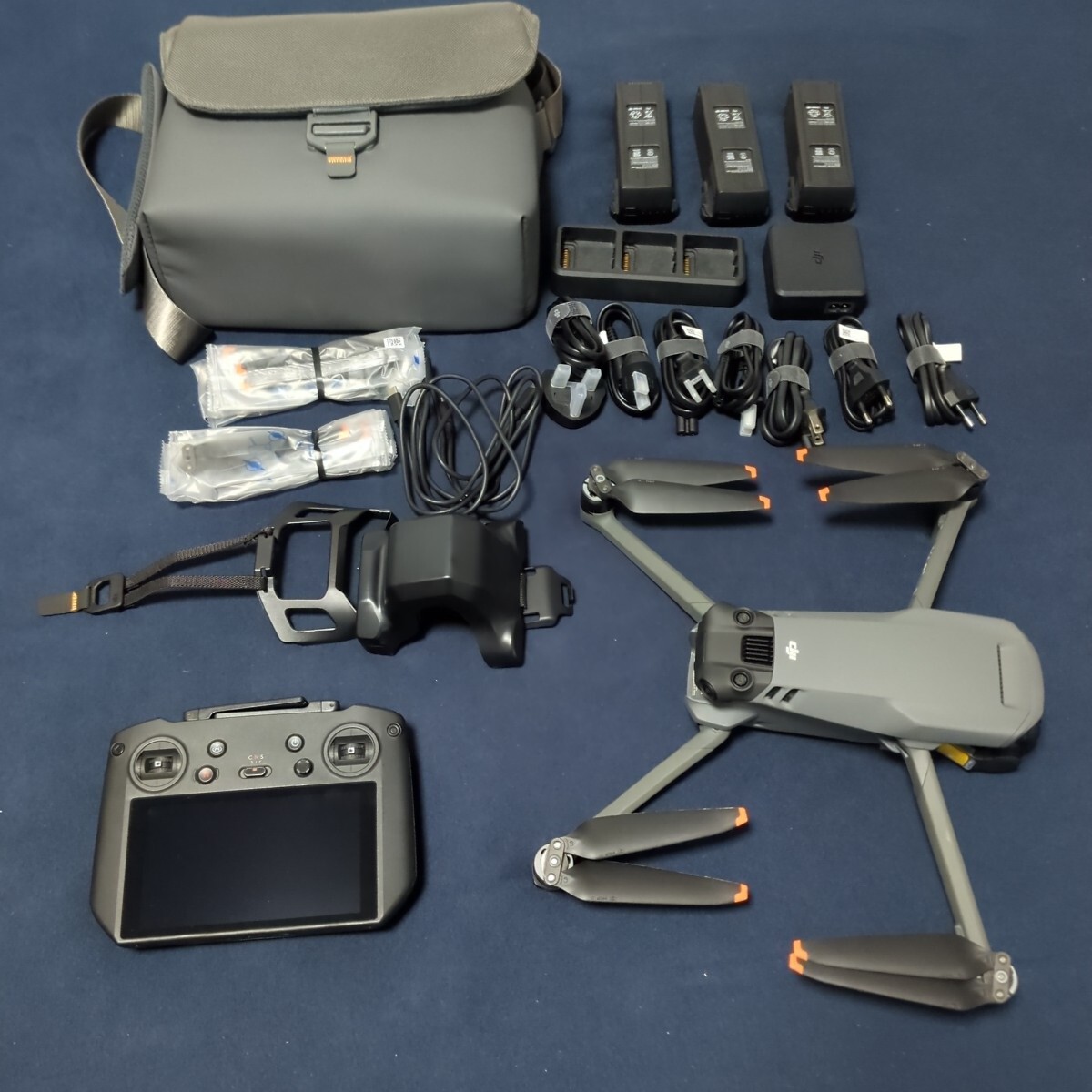 DJI MAVIC3 Pro Fly More Combo マビック3プロ フライモアコンボ拍卖