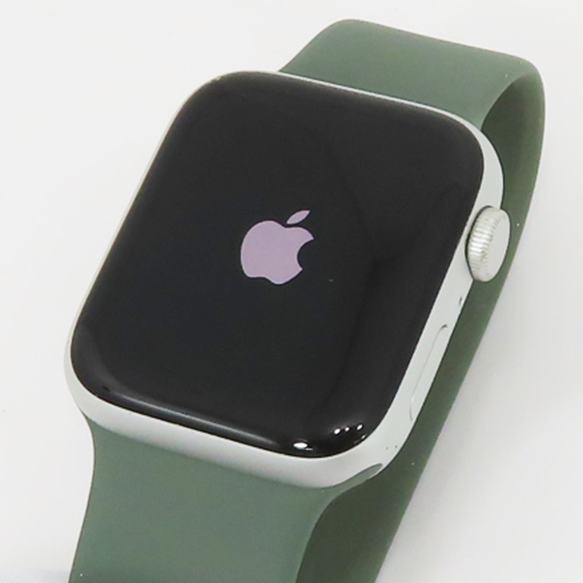 ◇Apple Watch SE 第2世代 44mm GPS シルバーアルミニウムケース/オリーブソロループ MNLD3J/A アップルウォッチ拍卖