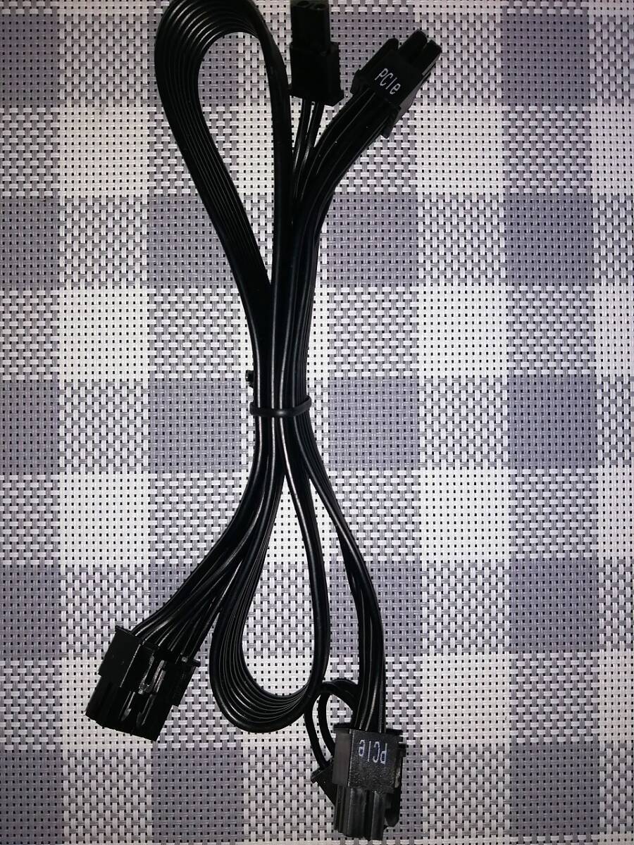 Thermaltake Toughpower PF1 Compact 用プラグインケーブル PCIeケーブル 8ピン(6+2)x2口拍卖