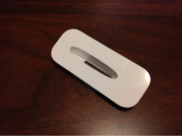 新品未使用Apple純正品Universal DockアダプターiPod nano第5世代18番8GBコンポ16GB第五世代A1320 2009ユニバーサルドック ドックアダプタ拍卖