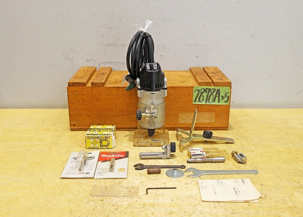 2878A25 HITACHI 日立工機 トリマー 6mm M6 建築 木材加工 内装拍卖