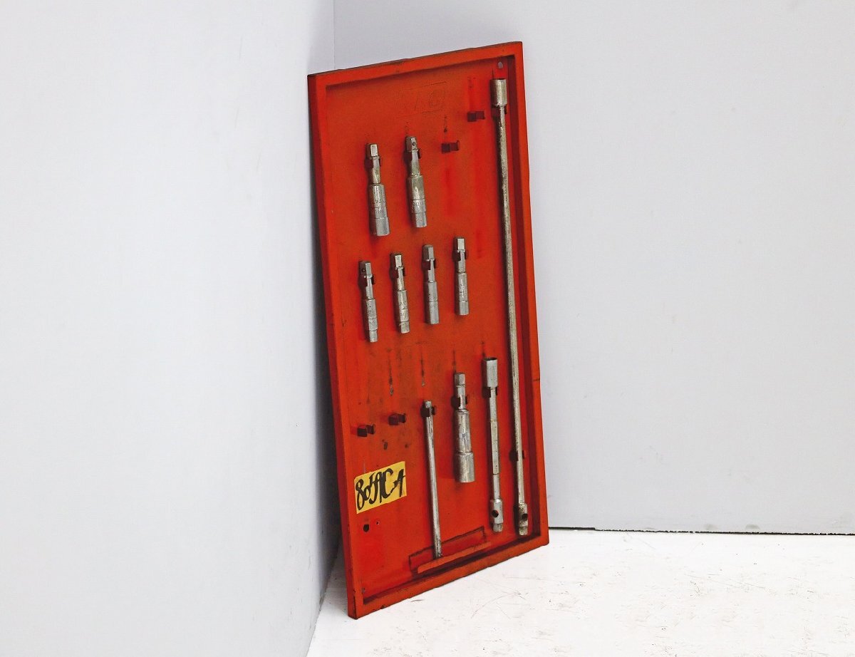 8059C24 NKC ユニバーサルツール 10~13・14×2・17 パネル付き ソケット 工具 壁掛け 車両整備 自動車修理拍卖