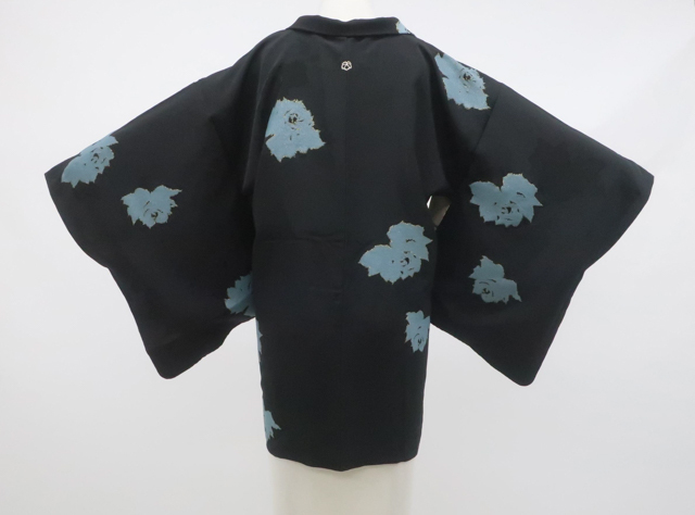 《古美術京松》黒羽織 アンティーク 一つ紋 花 金糸 羽織紐付 正絹 着物 身丈約78cm 裄丈63.5cm r7z10-641拍卖