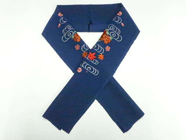 《古美術京松》和装小物 半衿 刺繍 古典花 美品 r7w10-1796拍卖