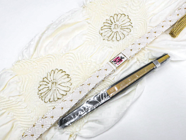 《古美術京松》和装小物 帯締め帯揚げセット 礼装用 平組 金糸 末広付 未使用品 帯締 帯揚 r7w10-1876拍卖