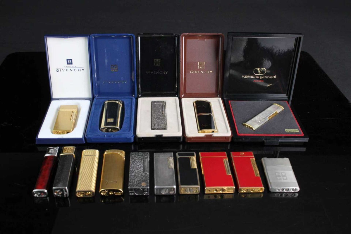 B001 dunhill ダンヒル GIVENCHY /Maruman /valentino garavani ガスライター 喫煙具15点まとめ拍卖