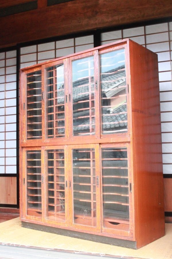 【蔵出し】★美品 レトロ家具『希少 古いガラス扉の木製レコードラック』★検:(シェルフ/キャビネット/ブック/アンティーク/当時物)1006D拍卖