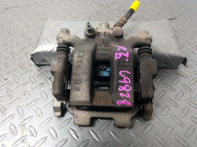 エルグランド PE52 右 リア キャリパー 44001-1AA0A拍卖