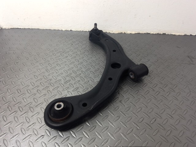 N-BOX JF1 左Fロアアーム 51360-TY0-010拍卖