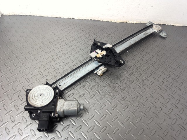 ゼスト JE1 右 フロント ドア レギュレター モーター 72210-SYA-003拍卖