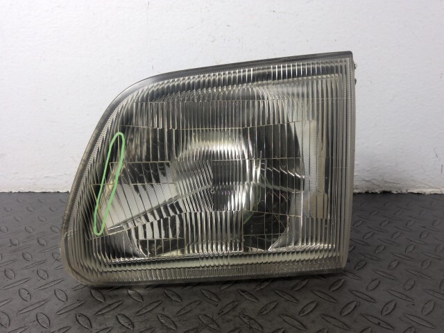 サンバー TT1 左 ヘッドランプ ライト 84001TC011拍卖