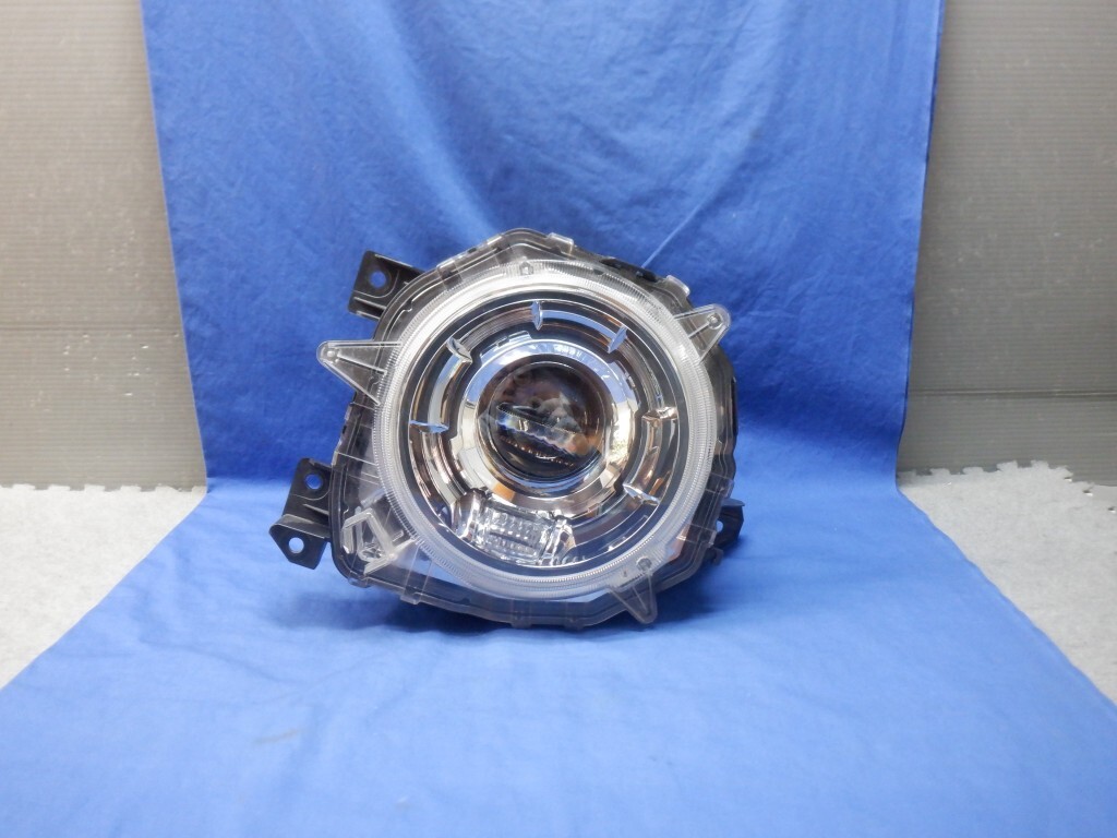 美品 ジムニー JB64W/JB74W 左ヘッドライト LED 100-5938G 3R (Z3979)拍卖