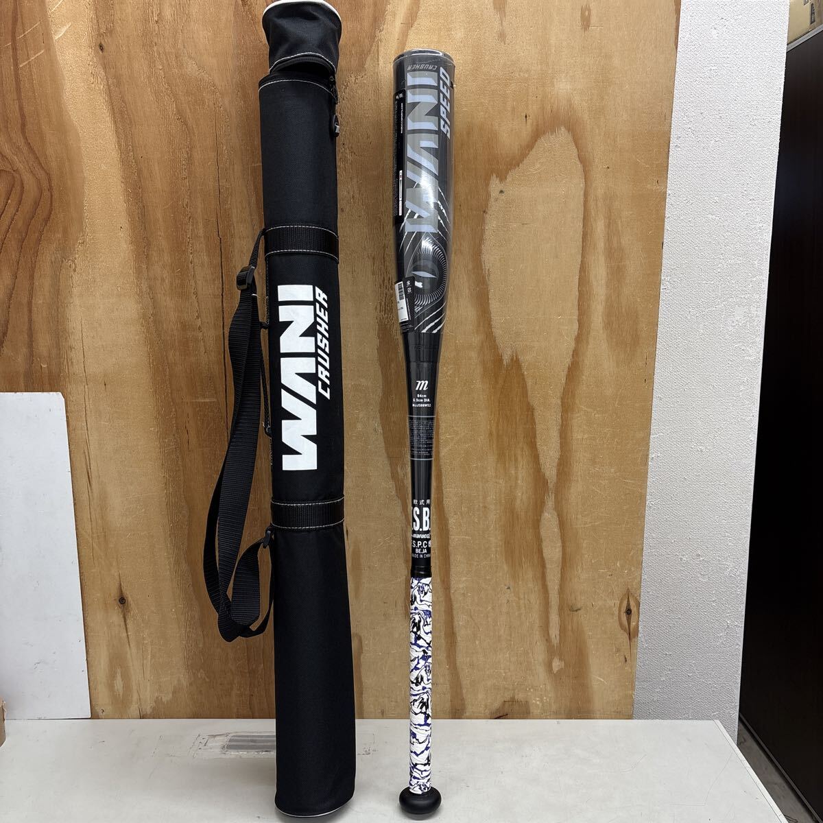 ① marucci 軟式用 軟式バット ワニクラッシャー WANI CRUSHER MJJSBBWS2 84cm 野球 バット 未使用品 ケース付き拍卖
