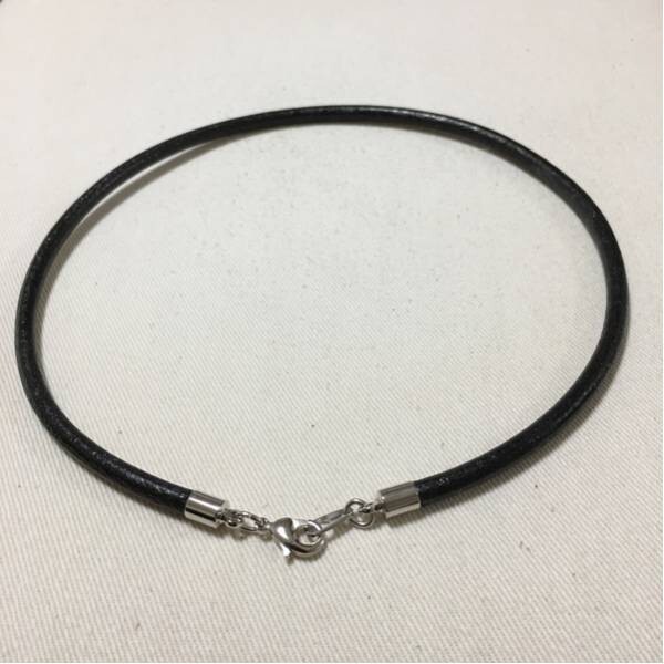 本革ペンダント、4ミリ、レザーペンダント、チョーカー拍卖