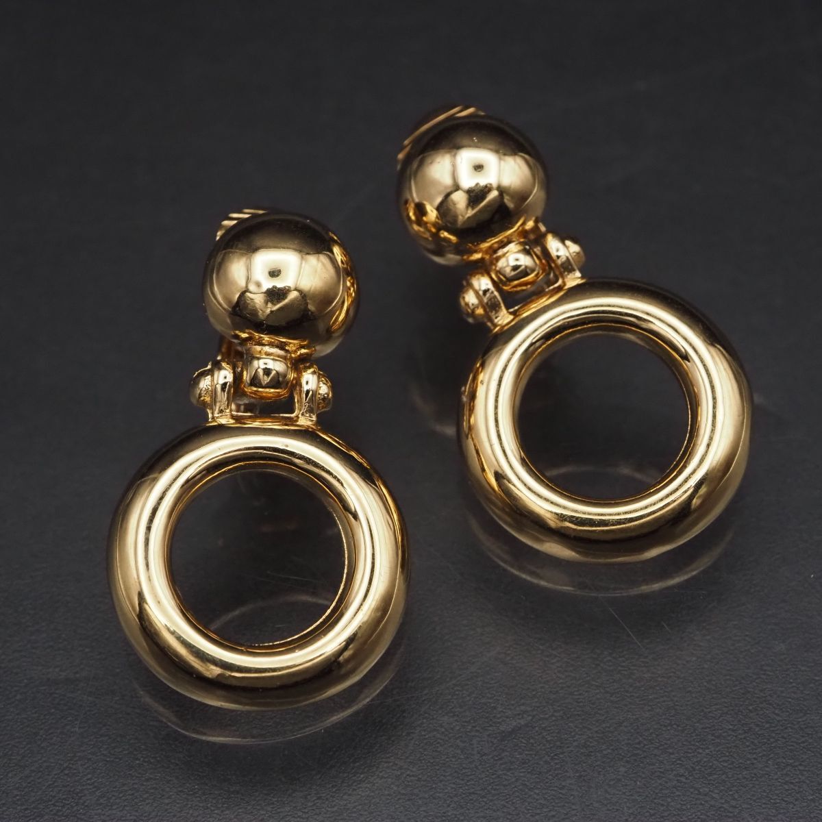 G085 ジバンシイ GIVENCHY イヤリング ゴールド スウィング デザイン拍卖